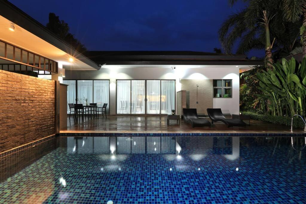 Tanod Villa Phuket Exterior foto